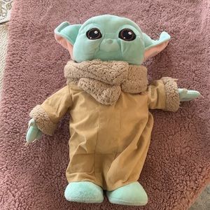 Yoda Star Wars Stuffed Animal in EUC